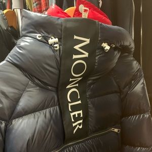 Moncler x kith puff size 3